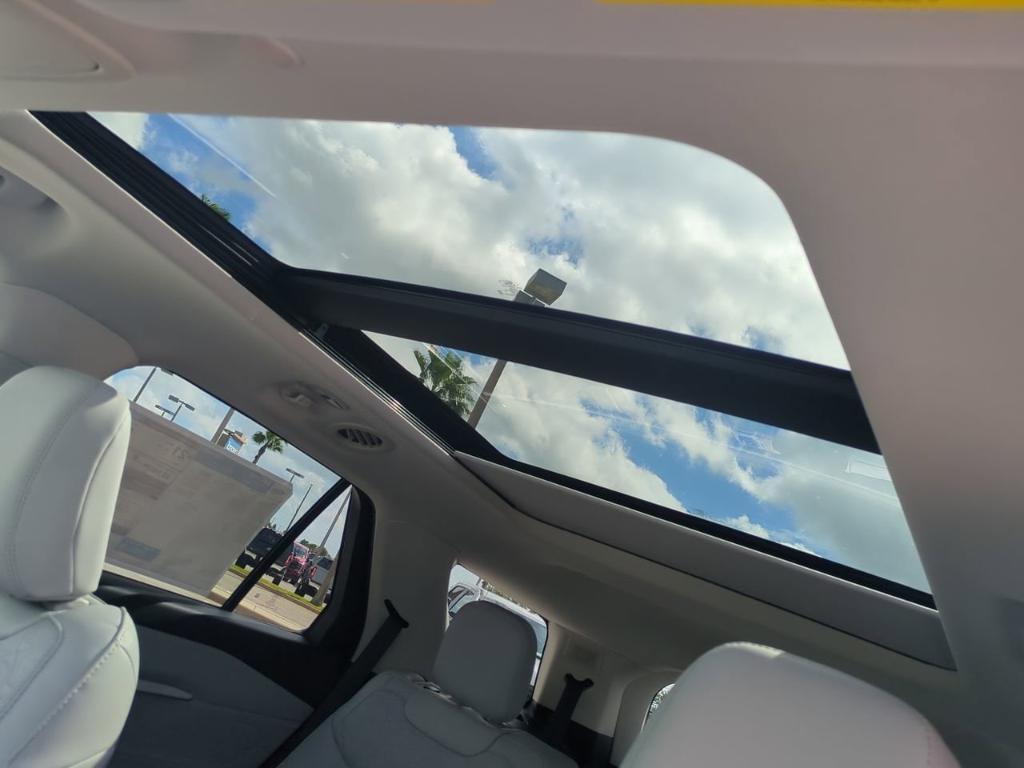 new 2025 Ford Explorer car, priced at $57,364