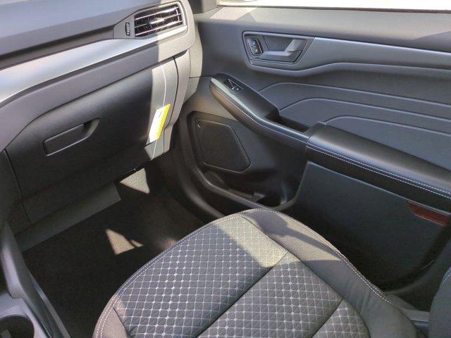 new 2025 Ford Escape car, priced at $28,218