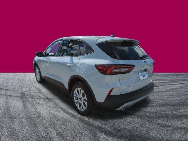 new 2025 Ford Escape car, priced at $28,218