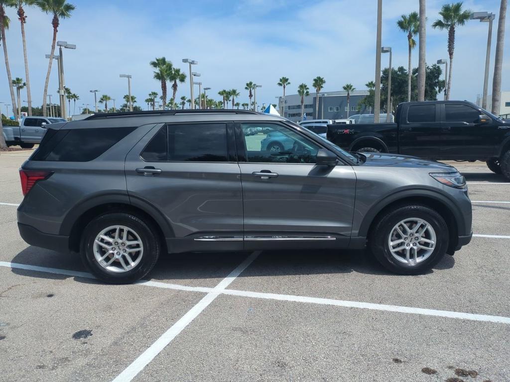 new 2025 Ford Explorer car, priced at $46,579