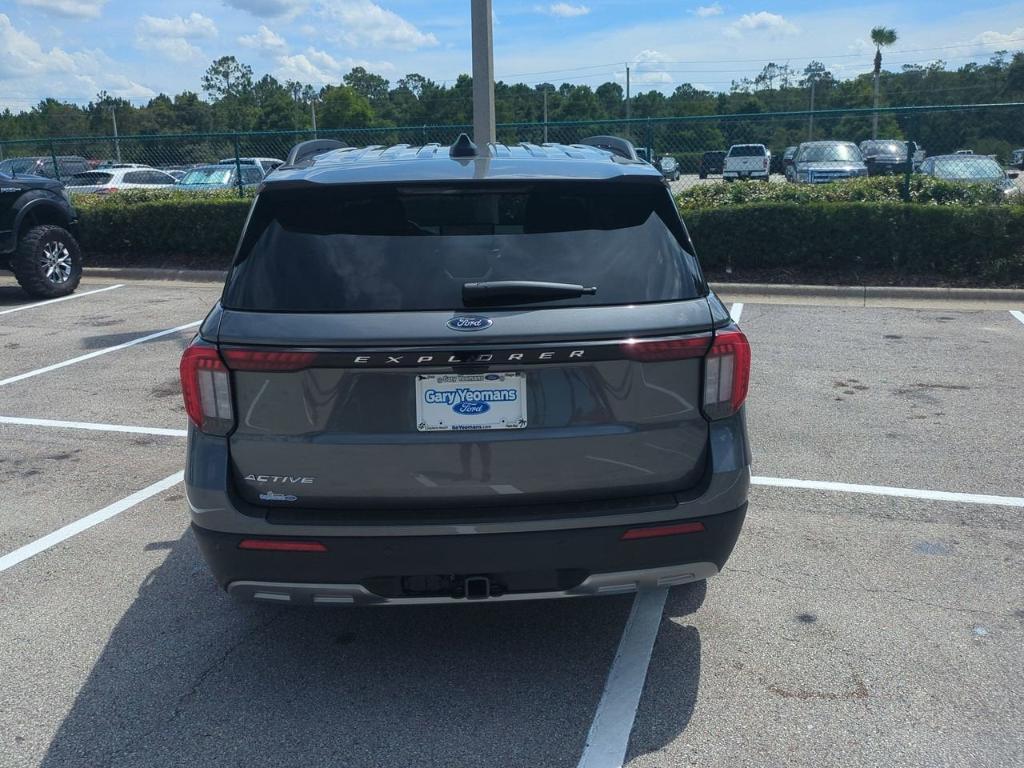 new 2025 Ford Explorer car, priced at $46,579