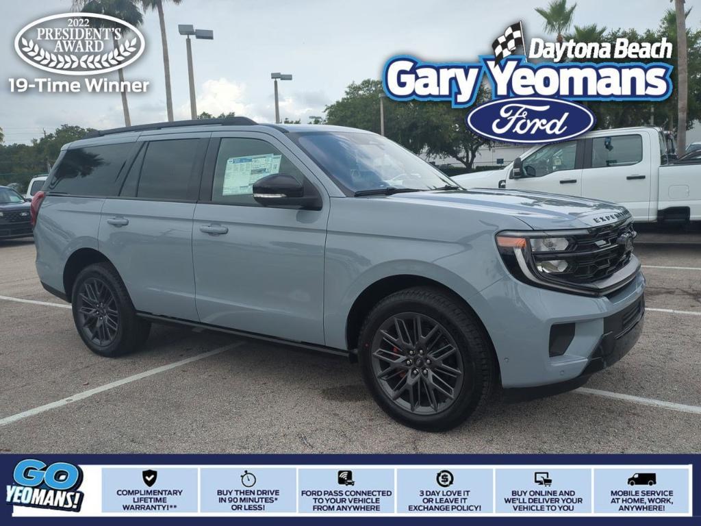 new 2025 Ford Expedition car, priced at $83,710