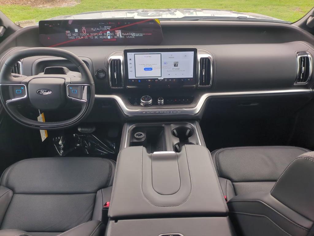 new 2025 Ford Expedition car, priced at $83,710