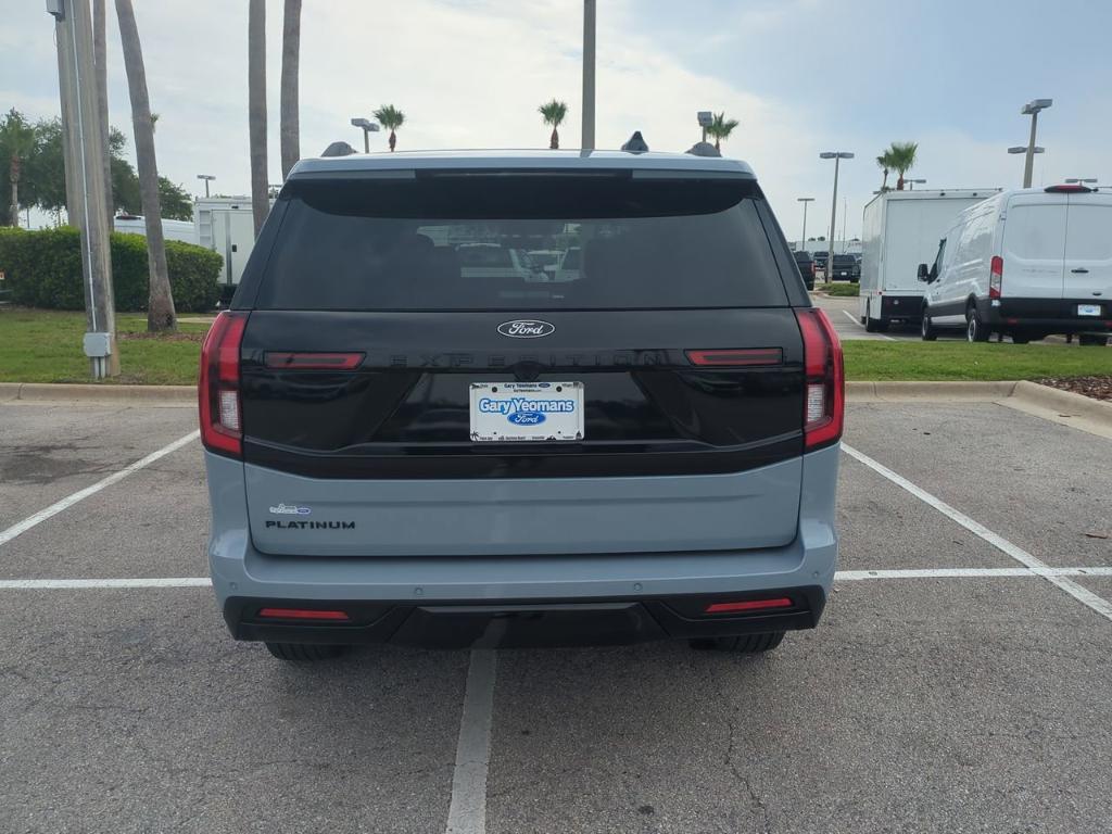 new 2025 Ford Expedition car, priced at $83,710