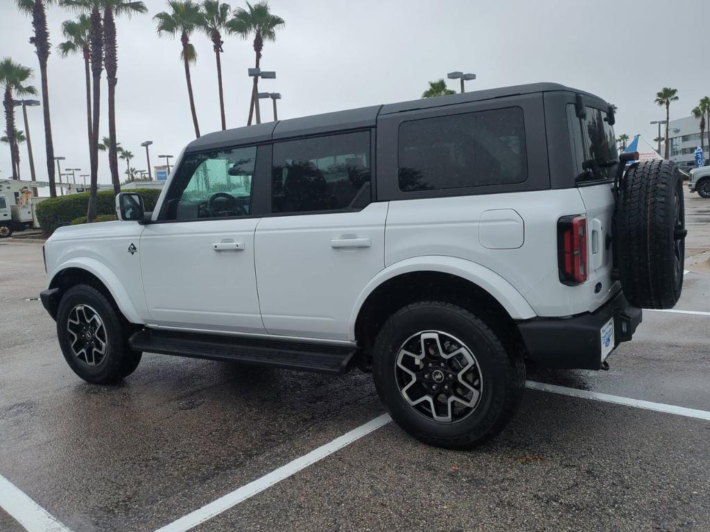 new 2025 Ford Bronco car, priced at $58,554