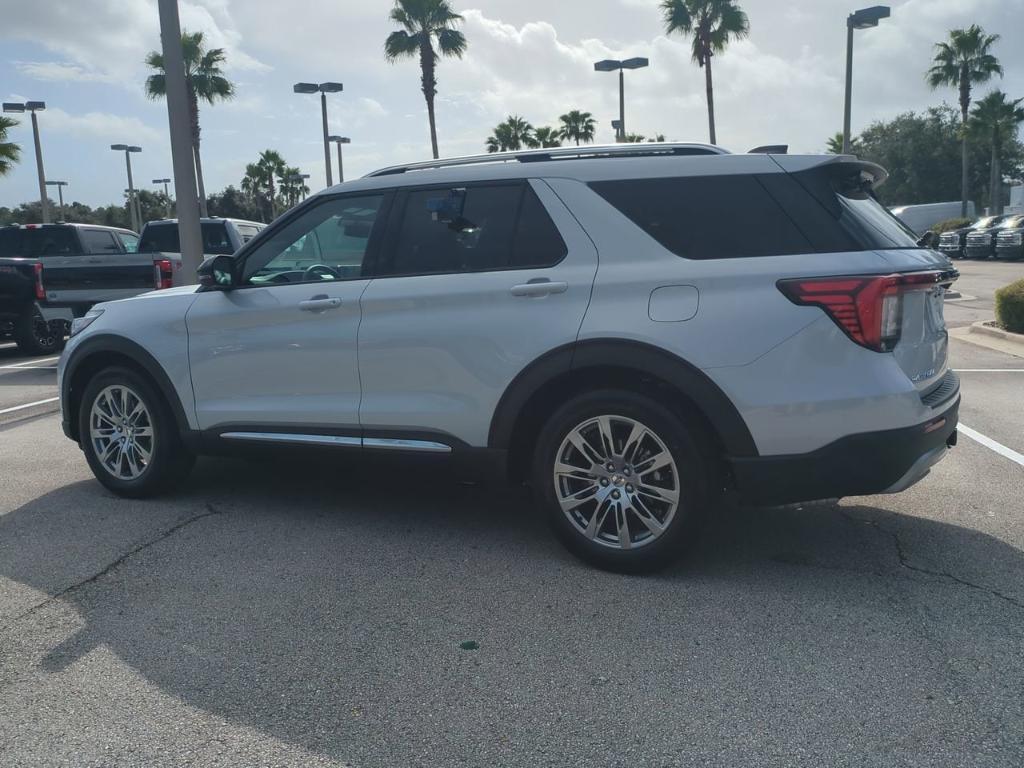 new 2025 Ford Explorer car, priced at $55,534