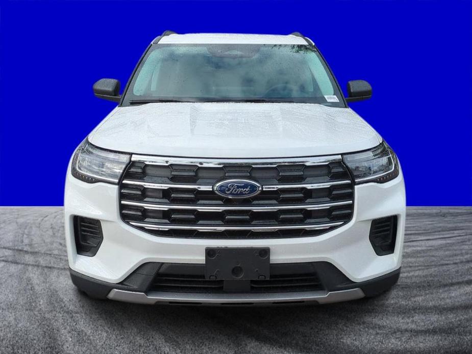 new 2025 Ford Explorer car, priced at $42,604