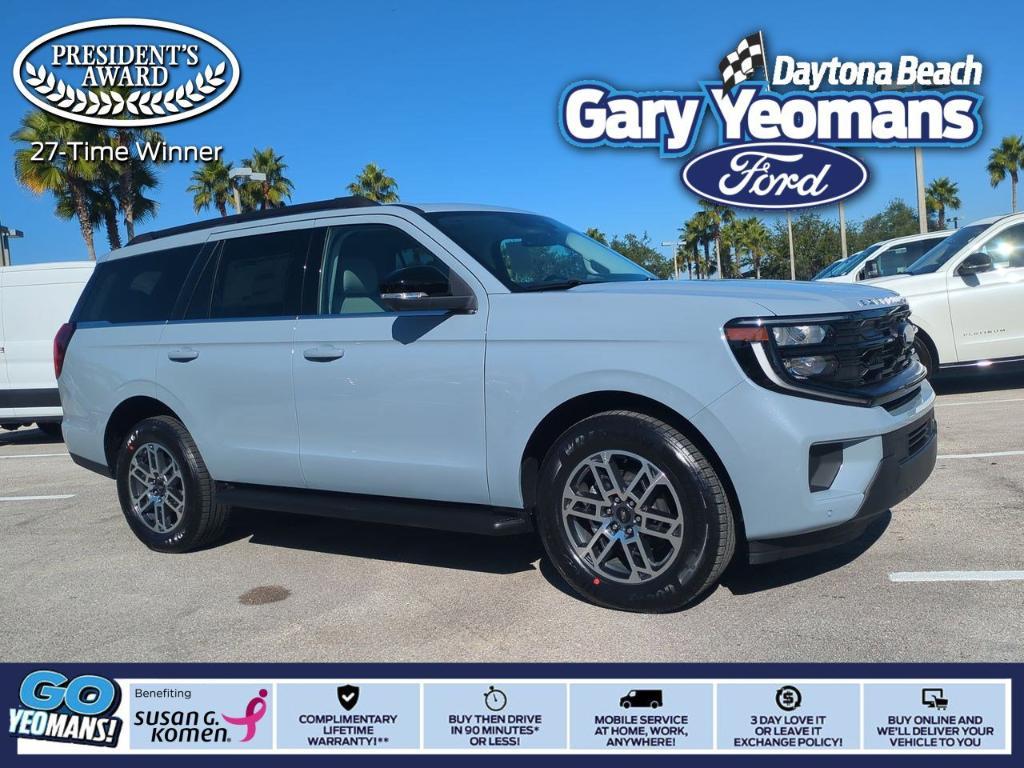 new 2025 Ford Expedition car, priced at $70,340