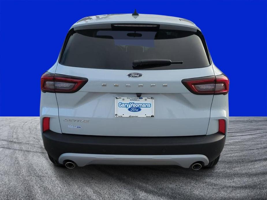 new 2025 Ford Escape car, priced at $31,405