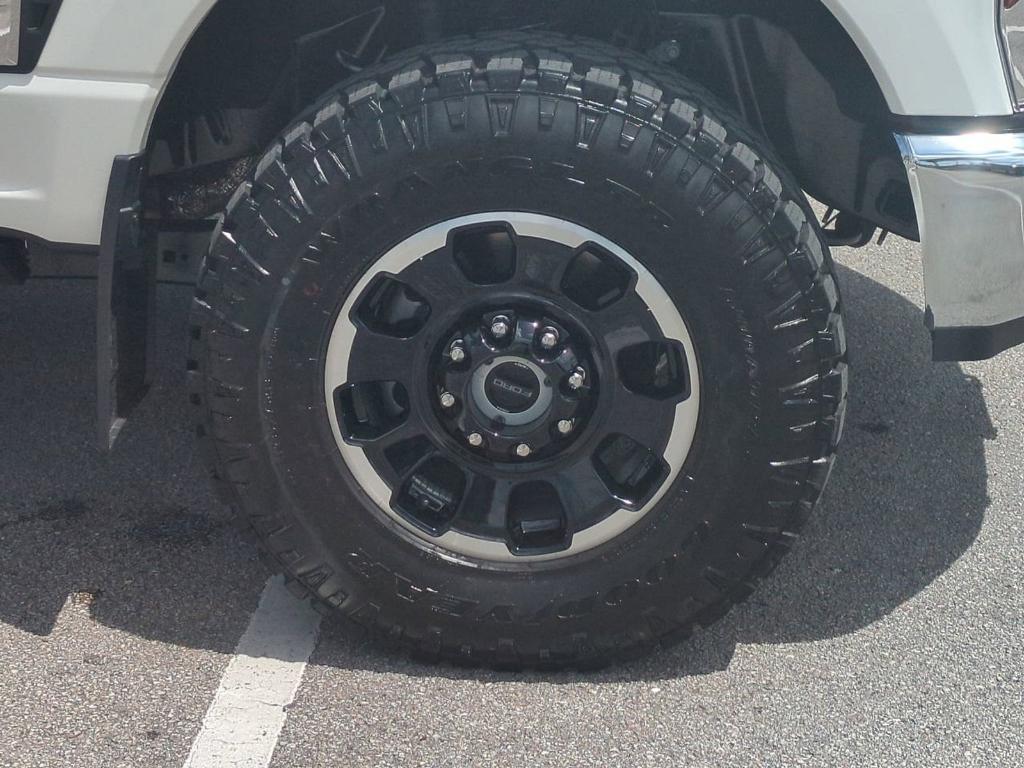 new 2025 Ford F-250 car, priced at $78,648