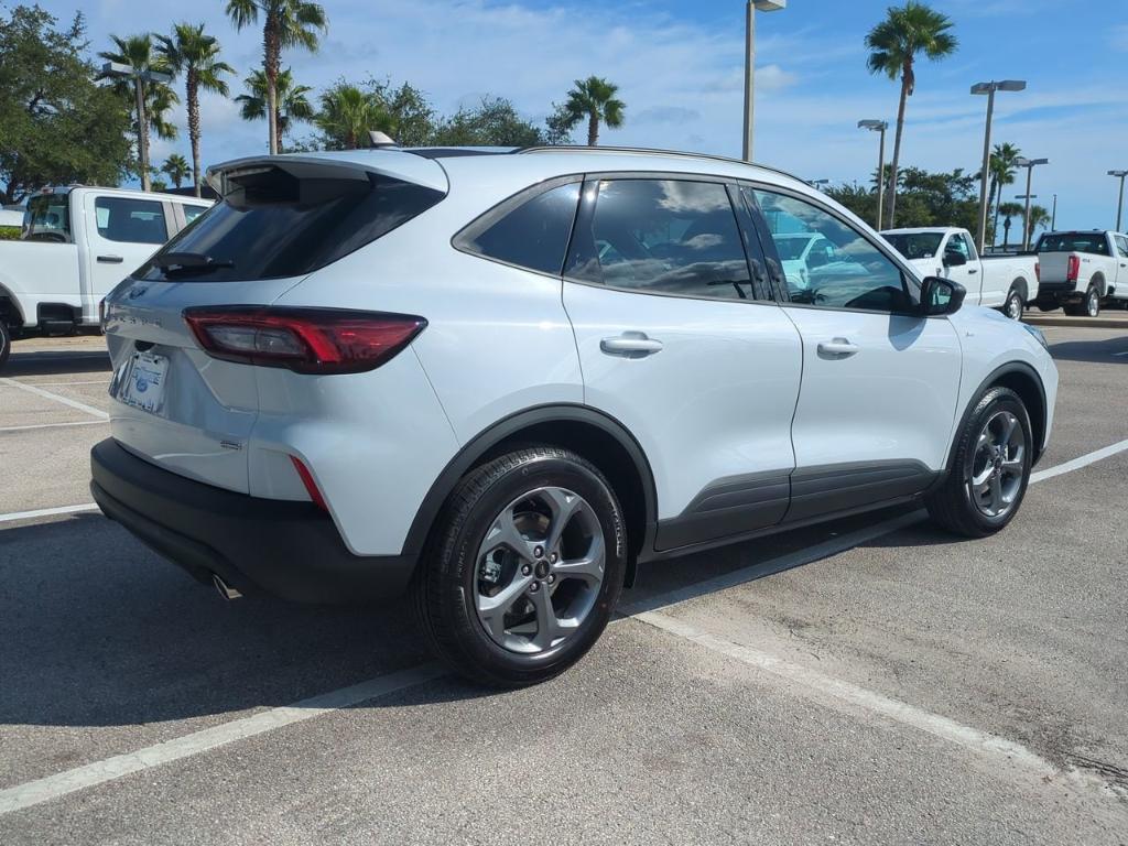 new 2025 Ford Escape car, priced at $32,444