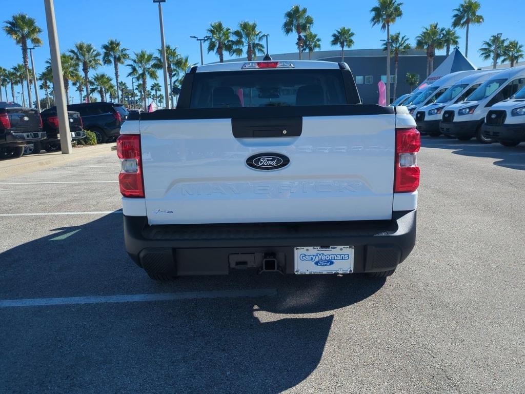 new 2025 Ford Maverick car, priced at $29,940