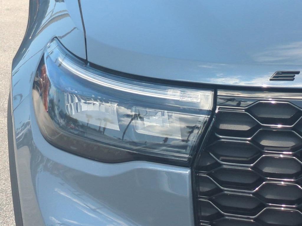 new 2025 Ford Explorer car, priced at $47,540