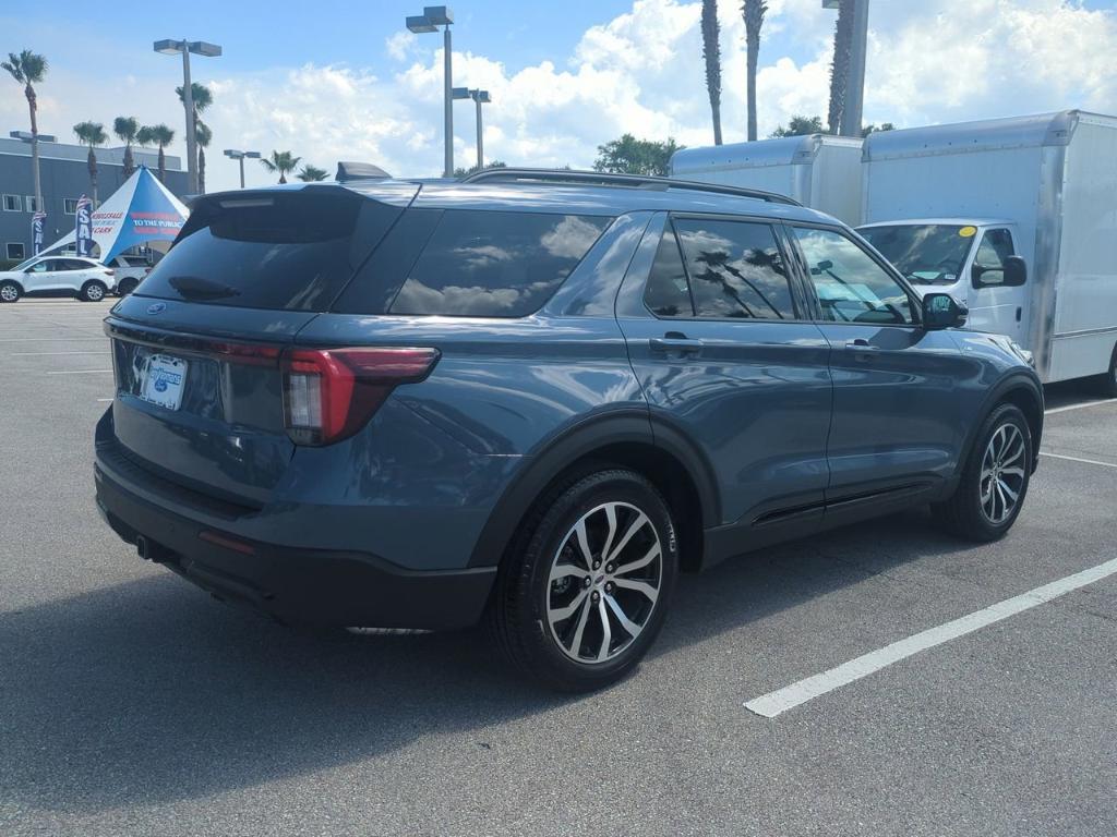 new 2025 Ford Explorer car, priced at $47,540