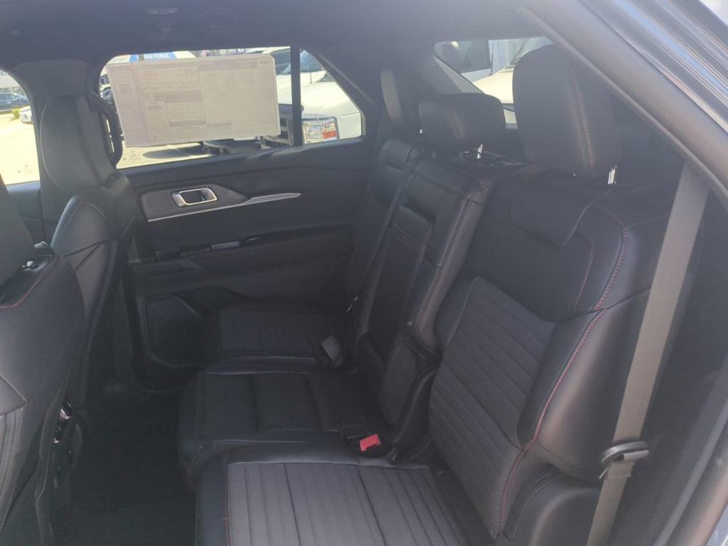 new 2025 Ford Explorer car, priced at $47,540