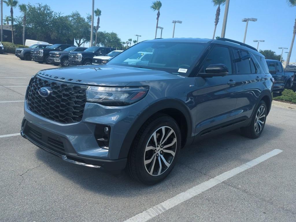 new 2025 Ford Explorer car, priced at $47,540
