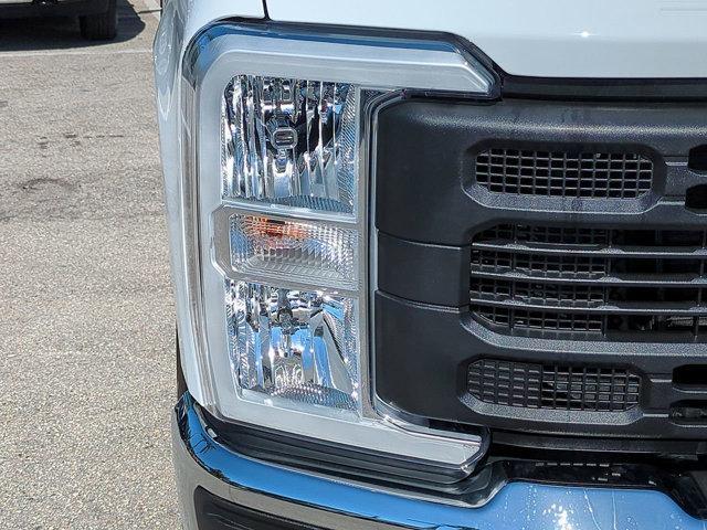 new 2025 Ford F-250 car, priced at $51,925