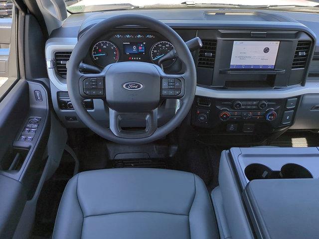 new 2025 Ford F-250 car, priced at $51,925