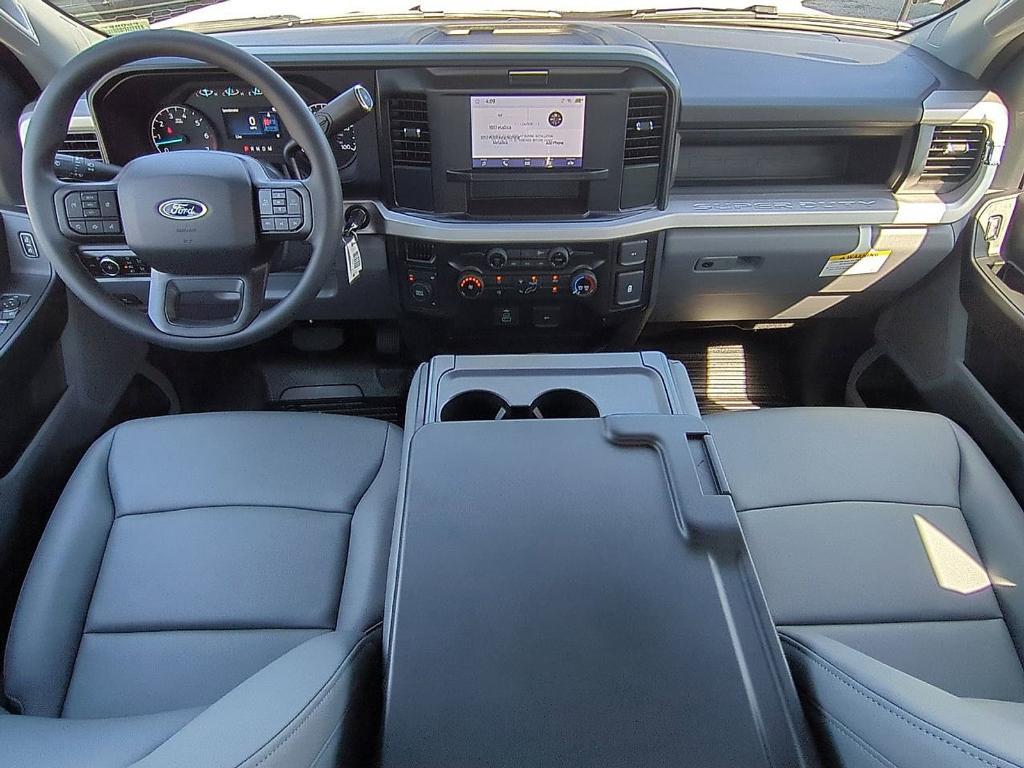 new 2025 Ford F-250 car, priced at $53,425