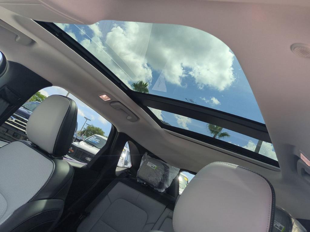 new 2025 Ford Escape car, priced at $37,490