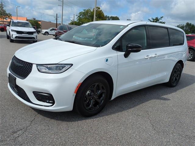used 2024 Chrysler Pacifica Hybrid car, priced at $42,898