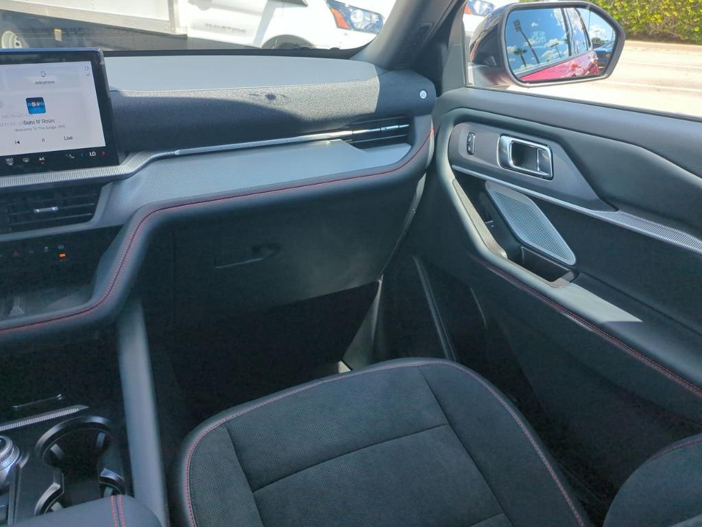 new 2025 Ford Explorer car, priced at $60,180