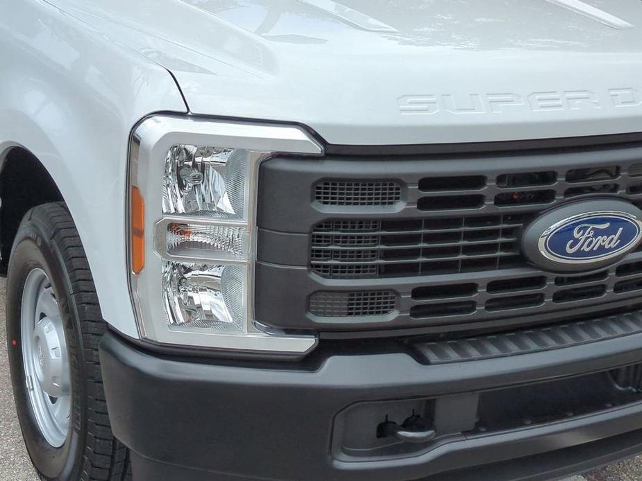 new 2024 Ford F-250 car, priced at $43,309