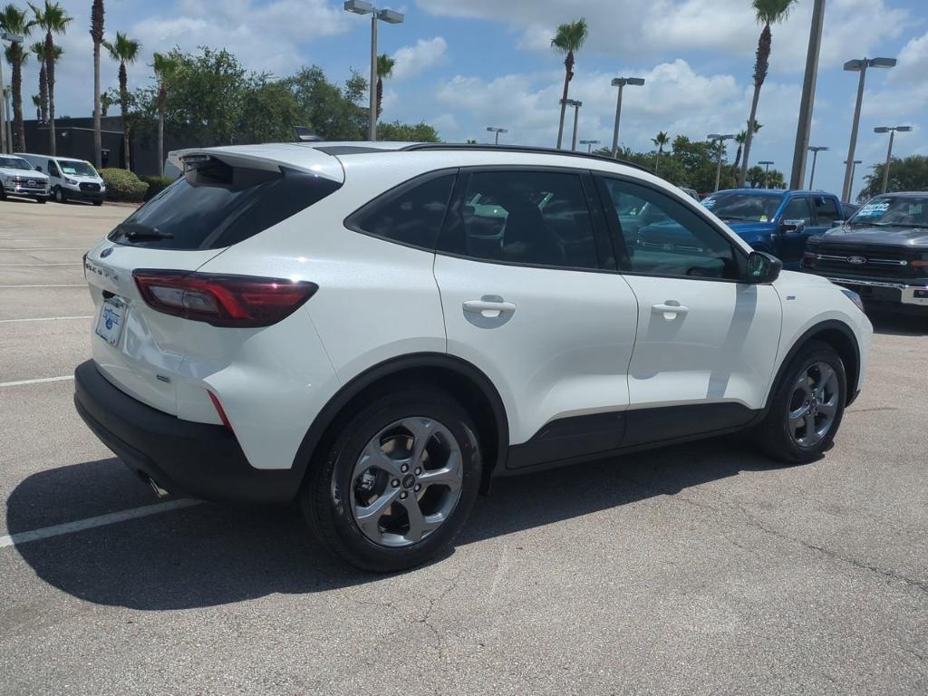 new 2025 Ford Escape car, priced at $36,470
