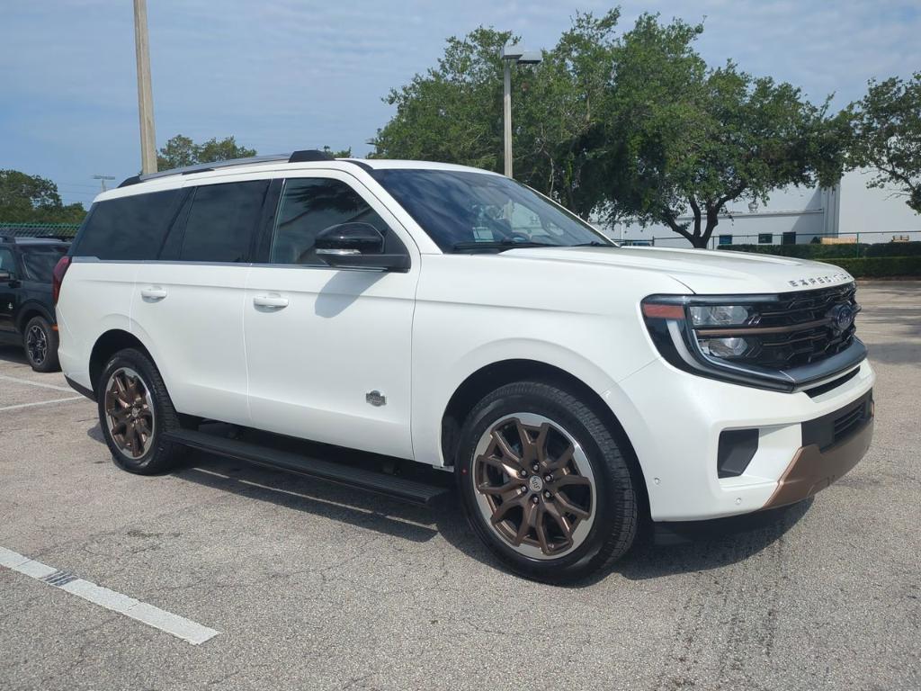 new 2025 Ford Expedition car, priced at $86,645