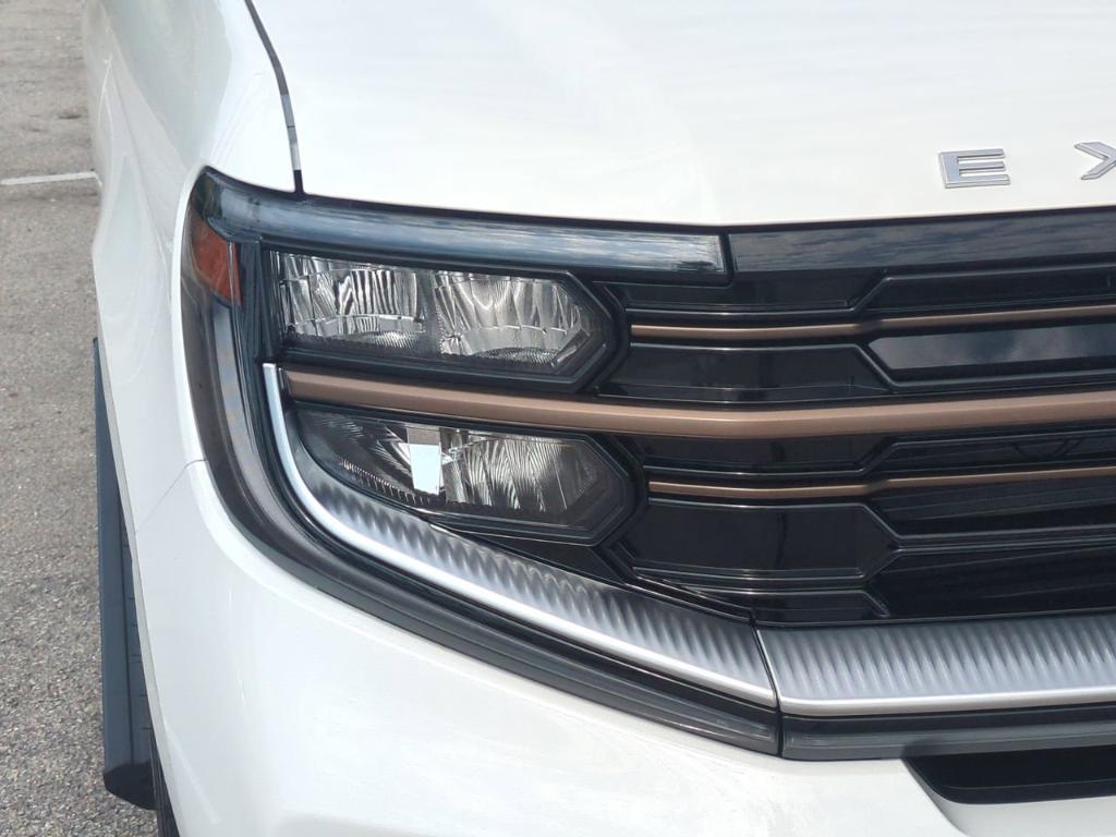 new 2025 Ford Expedition car, priced at $86,645