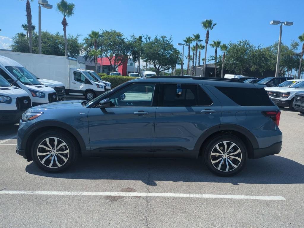 new 2025 Ford Explorer car, priced at $47,540