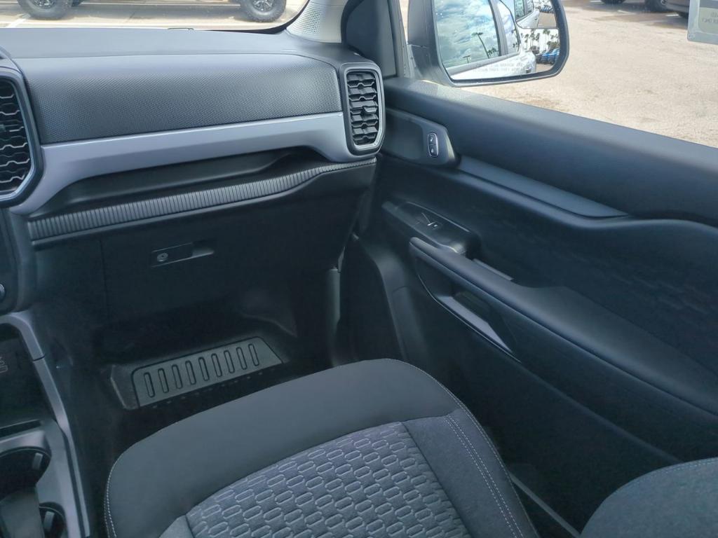 new 2025 Ford Ranger car, priced at $35,204