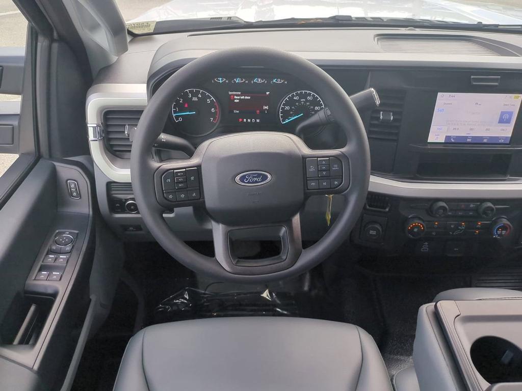 new 2025 Ford F-250 car, priced at $52,470