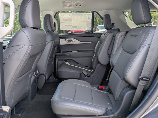 new 2025 Ford Explorer car, priced at $37,769