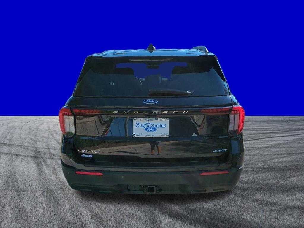 new 2025 Ford Explorer car, priced at $39,669
