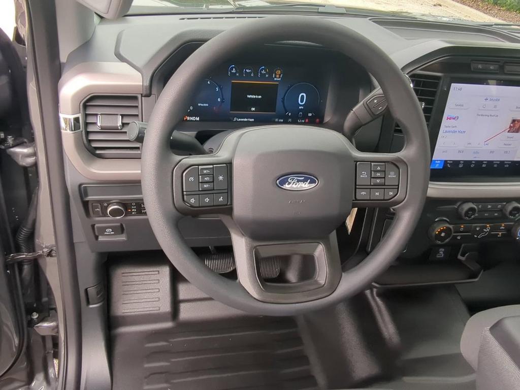 new 2024 Ford F-150 car, priced at $42,989