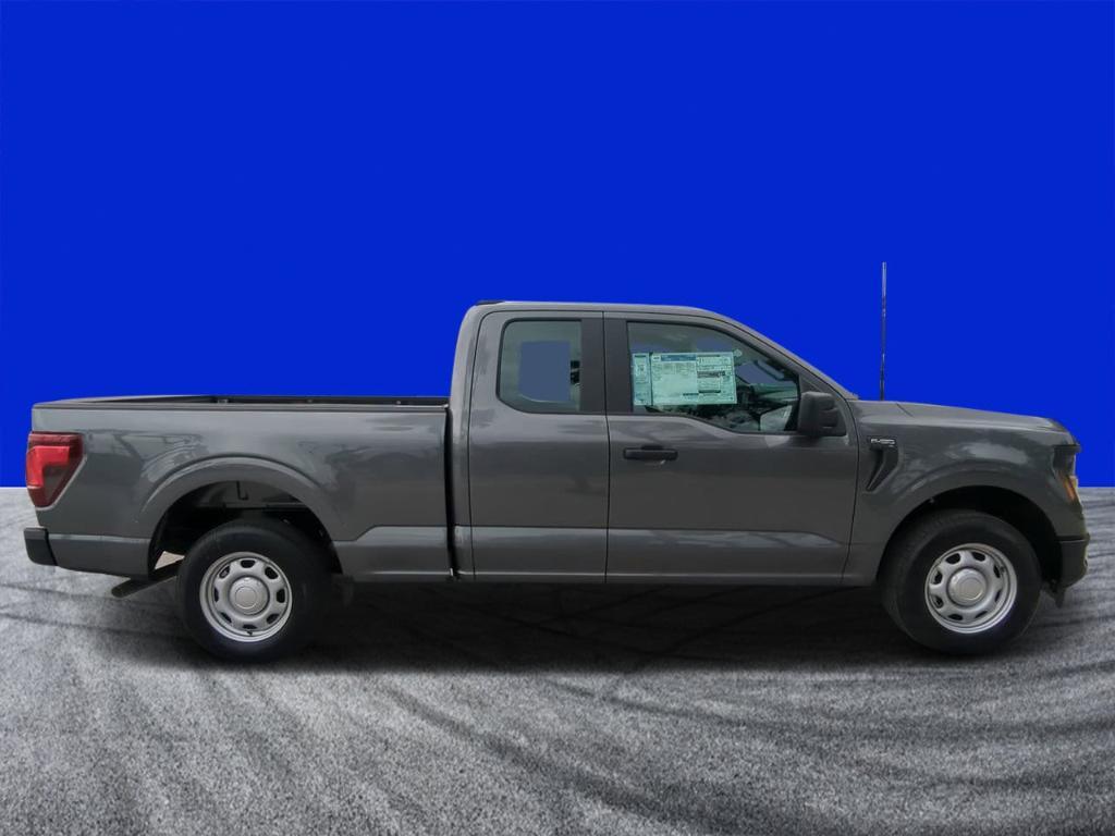 new 2024 Ford F-150 car, priced at $42,989