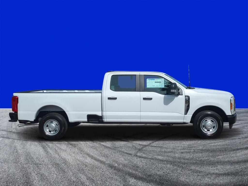 new 2025 Ford F-350 car, priced at $51,820