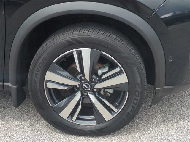 used 2022 Nissan Rogue car, priced at $22,252