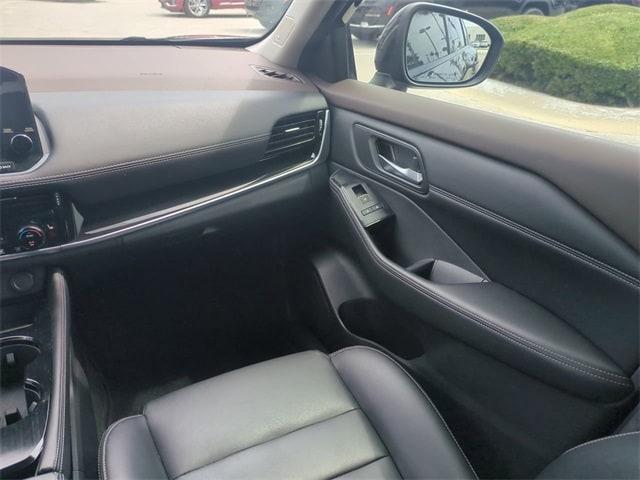 used 2022 Nissan Rogue car, priced at $22,252