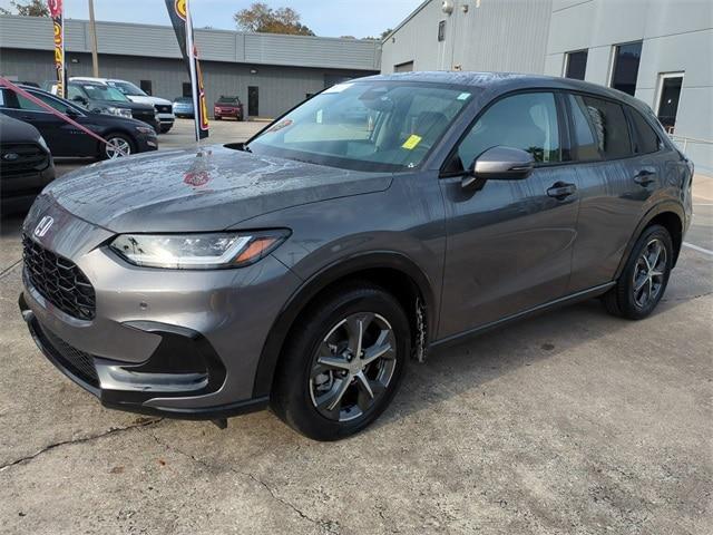used 2025 Honda HR-V car, priced at $27,774