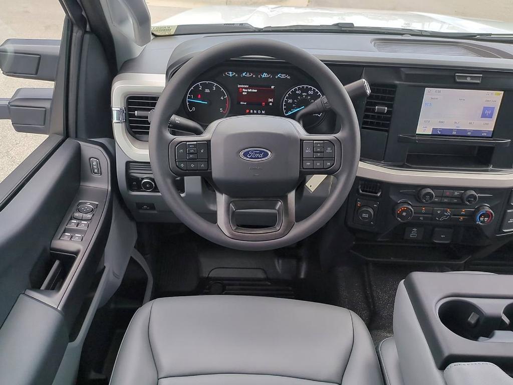 new 2025 Ford F-250 car, priced at $63,920