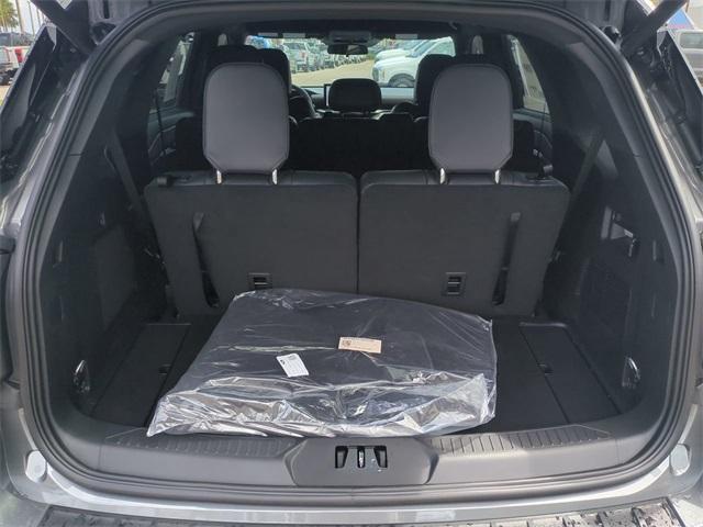 new 2025 Ford Explorer car, priced at $47,659