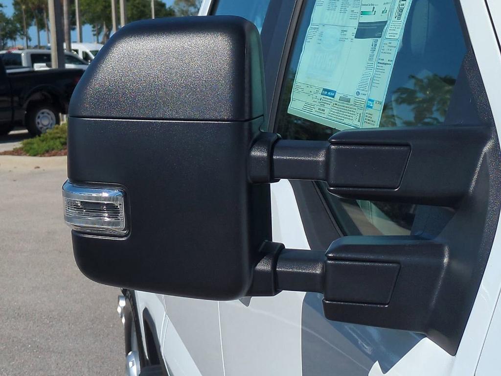 new 2025 Ford F-350 car, priced at $65,790