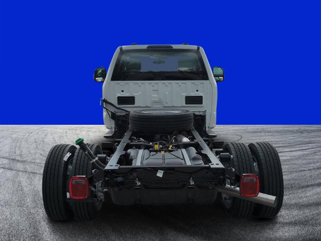 new 2025 Ford F-450 car, priced at $73,410