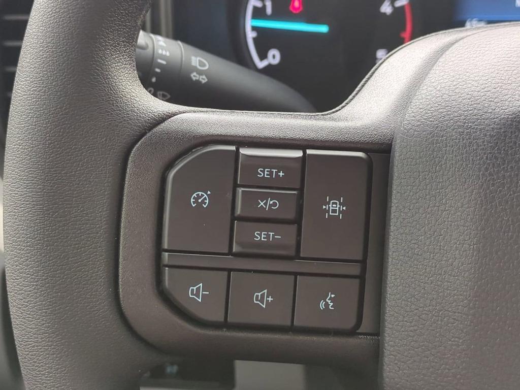 new 2025 Ford F-450 car, priced at $73,410