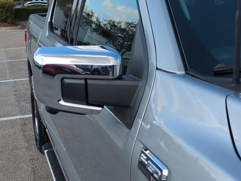 new 2025 Ford F-150 car, priced at $52,852