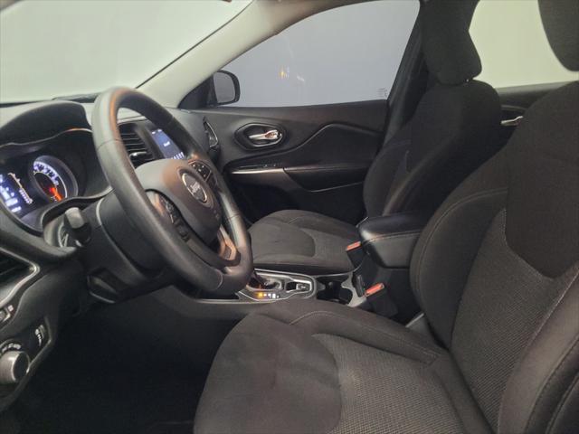 used 2020 Jeep Cherokee car, priced at $18,595