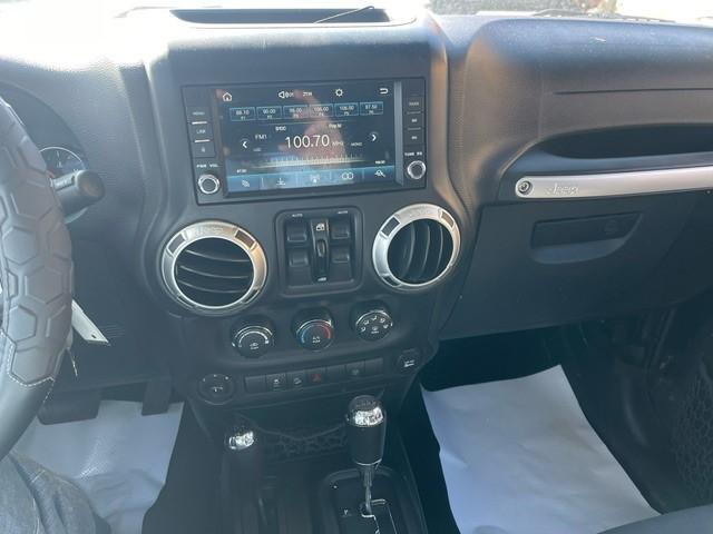 used 2015 Jeep Wrangler Unlimited car, priced at $19,995