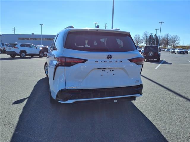 used 2022 Toyota Sienna car, priced at $44,900